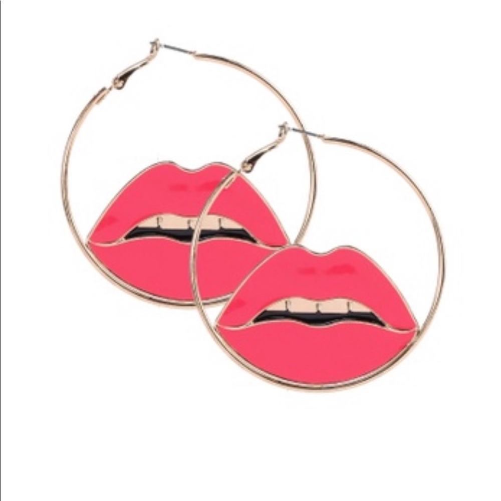 FOUND.    I’m looking for these earrings from Aldo
